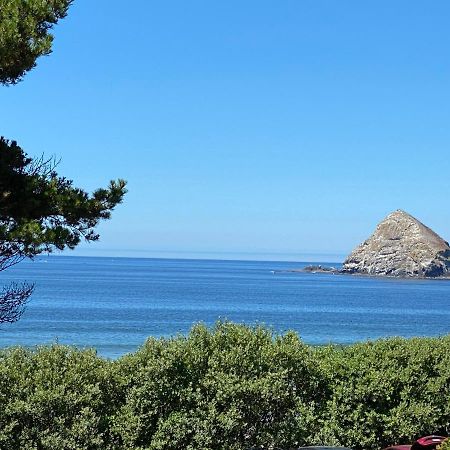 Oceanside Ocean Front Cabins Екстериор снимка