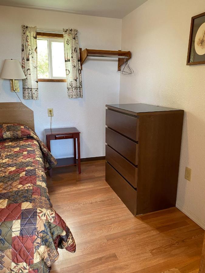 Oceanside Ocean Front Cabins Екстериор снимка