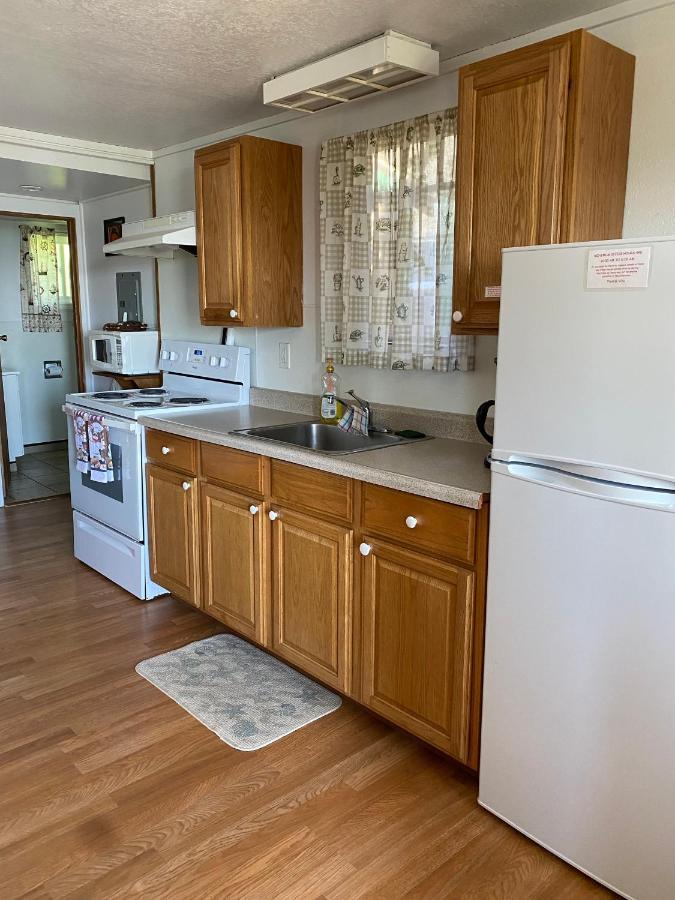 Oceanside Ocean Front Cabins Екстериор снимка