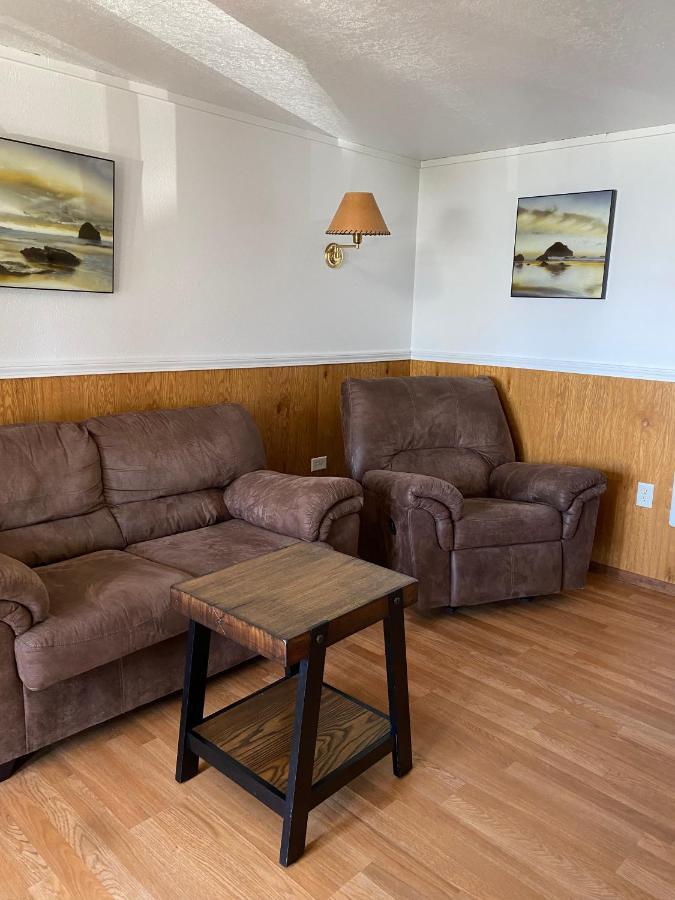 Oceanside Ocean Front Cabins Екстериор снимка