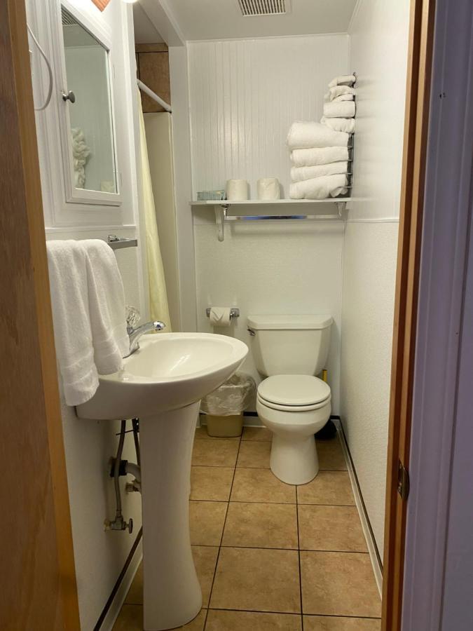 Oceanside Ocean Front Cabins Екстериор снимка
